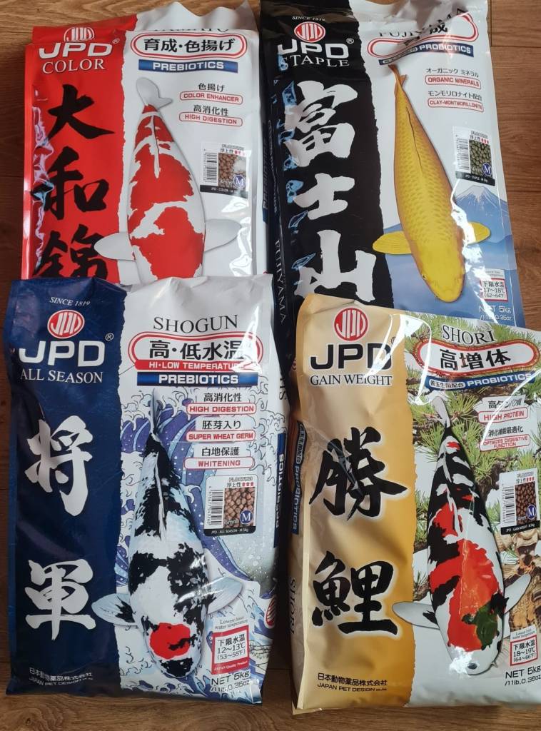 a mix of JPD Koi food, 5kg bags of all season, growth and colour food.